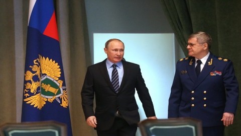 Владимир Путин назвал борьбу с коррупцией главной задачей Генпрокуратуры