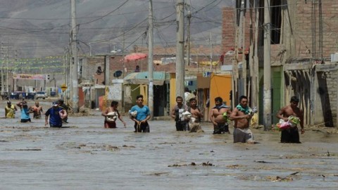 Deadly Peru floods, slides rage on as more downpours loom, cities call for help