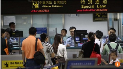 Too many mainland immigrants coming into Hong Kong with one-way permits