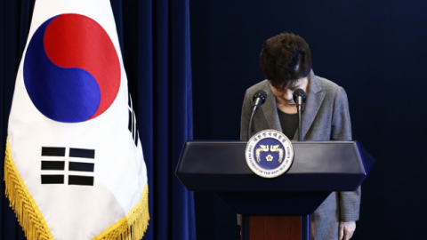 南韓檢察官尋求朴槿惠的逮捕令