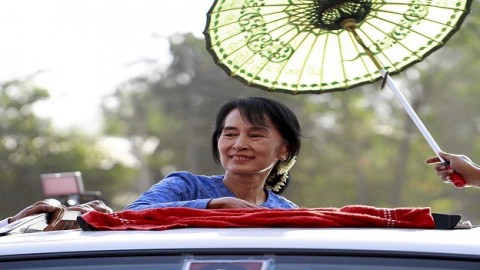 A year after taking power, regal Suu Kyi struggles to move Myanmar on from conflict