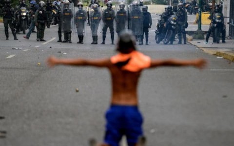 'End the injustice!': Venezuelan official's son stirs nation in YouTube plea to his father