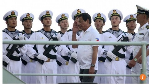 Duterte visits Chinese warships in hometown Davao in first Philippines port call since 2010