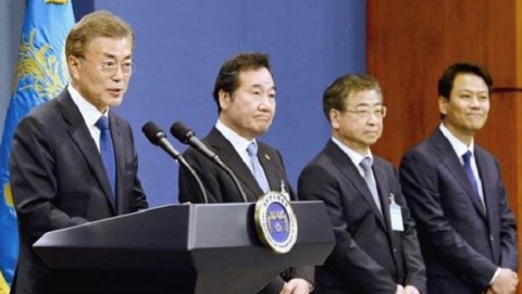 韓國、縱使想塑造出文在寅總統「平民的樣子」但傲慢將不斷逼近