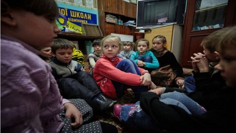 Ukraine: 750,000 children at risk of losing access to safe drinking water, warns UN