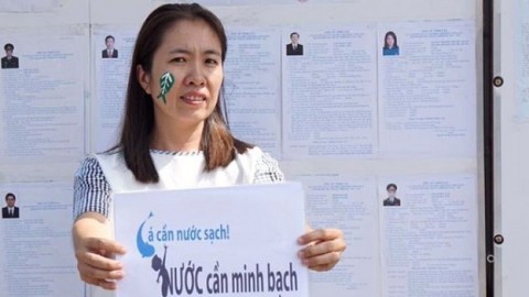 'Mother Mushroom': Top Vietnamese blogger jailed for 10 years