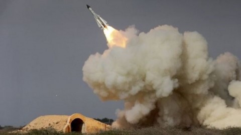 伊朗展示新飛彈　嗆美國意味濃