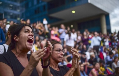 委內瑞拉當局在制憲議會選舉「灌票」，協力企業提出告發