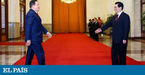 Former Venezuela president Hugo Chavez and Chinese president of that time Hu Jintao.