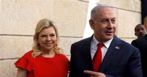 Benjamin Netanyahu and his wife Sara. Photo: Amir Cohen / Reuters