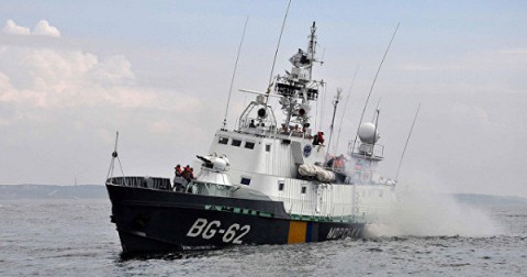 烏克蘭國家邊防局局長Peter Cigital表示，在黑海的軍事衝突爆發和國內宣布實施戒嚴後，目前所有烏克蘭的艦艇皆已經進入戰備狀態。