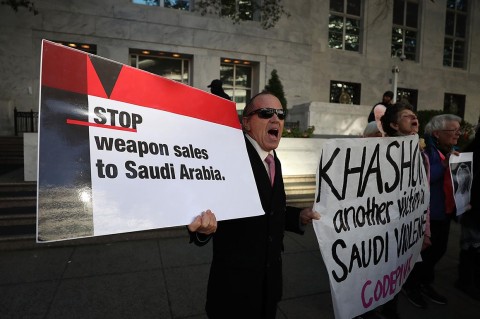 Protesters gather in front the Saudi Arabian Embassy in Washington after the killing of Saudi journalist Jamal Khashoggi. Photo: Mark Wilson/Getty Images