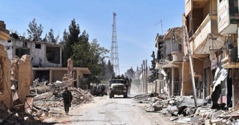 敘利亞阿夫林市的一間市場遭恐攻，據敘利亞人權觀察中心的報導顯示，自殺炸彈客意圖摧毀親土耳其民兵的軍事封鎖線而引爆公車上的爆裂物造成九人死亡。