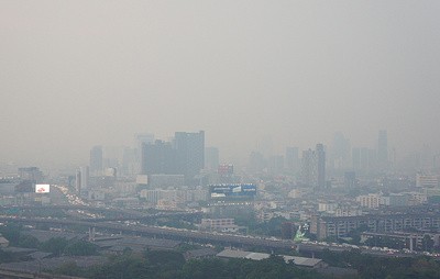 據泰國國務院環境保護局的報導顯示，曼谷及其鄰近區域的空污程度在一天內加劇了兩倍。