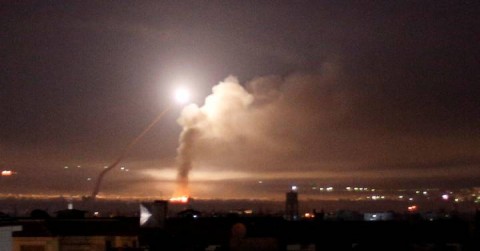 Disparo de un misil desde Damasco tras un ataque israelí, el 10 de mayo
