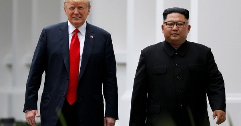 Лидер КНДР Ким Чен Ын в своём новогоднем обращении отметил, что Северная Корея может отказаться от переговоров и ядерного разоружения, если США не снимут санкции и продолжат давить на Пхеньян.