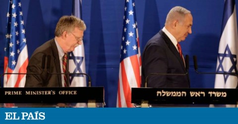 Israel's Prime Minister Benjamin Netanyahu (right) and John Bolton this last sunday in Jerusalem