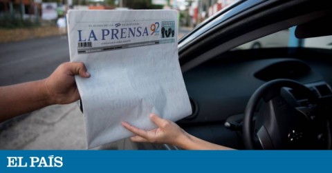 Un ejemplar de 'La Prensa', en Managua