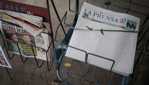 La privación de materias primas para impresión afectó gravemente al periódico nicaragüense "La Prensa".