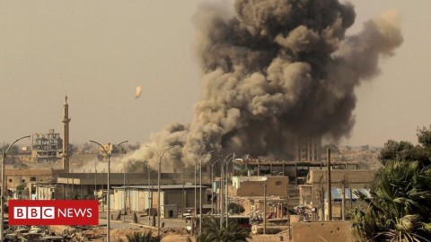 在Raqqa戰鬥的高峰期，聯盟每天進行大約150次空襲