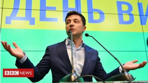 Ukraine's president-elect rejects Russian passport plan