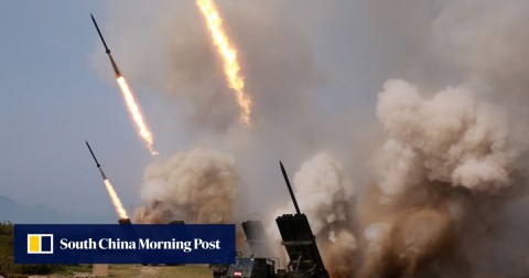 火箭發射器於2019年5月4日在朝鮮未公開地點的武器試驗中發射。
