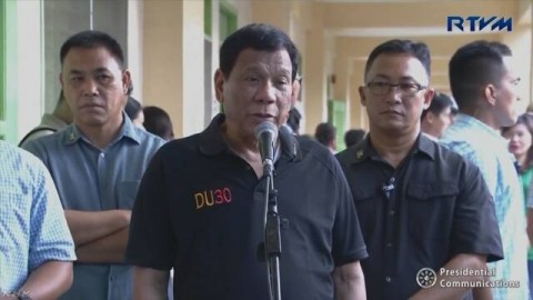 フィリピン中間選挙 ドゥテルテ大統領派が圧勝の勢い