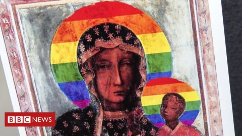 我們的琴斯托霍瓦夫人在波蘭是一個受人尊敬的天主教偶像 - 設計讓很多人心煩意亂。