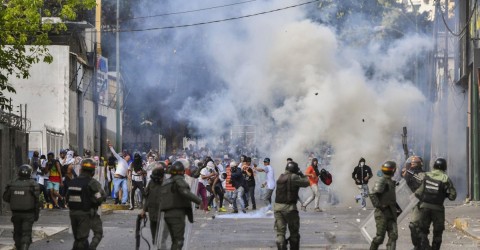 Las protestas de la oposición han sido también empleadas para vulnerar los Derechos Humanos de los venezolanos. 