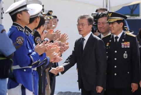 南韓總統文在寅：反對在南韓境內部署核武