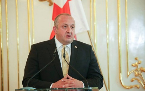 Президент Грузии наложил вето на проект поправок в Конституцию