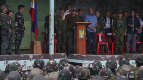 Philippines’ Duterte Declares Marawi Freed From 'Terrorist Influence'