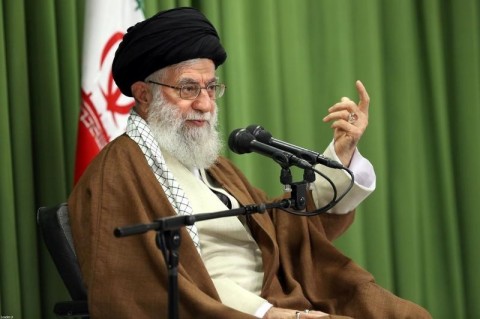 イラン核合意、米国が破棄するならイランも破棄＝ハメネイ師