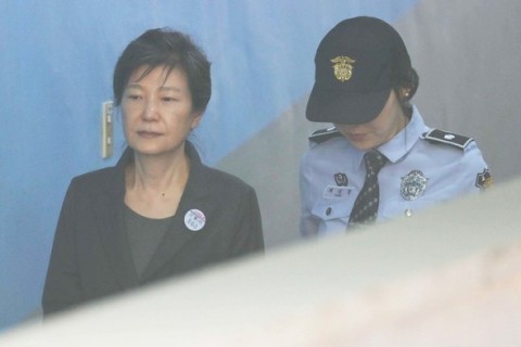 朴槿恵、裁判不出廷…裁判所、国選弁護人選任を決定