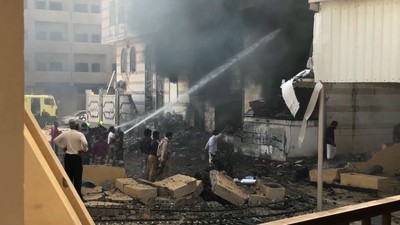 イエメン政府拠点で車爆弾攻撃、10人死亡 ISが犯行声明