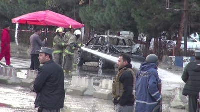 阿富汗首都的政治集會發生汽車炸彈攻擊，14人喪生，IS聲明犯案