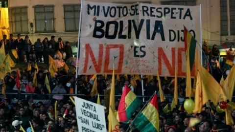 Uproar as Bolivia lifts term limits