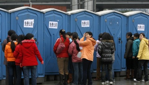 Xi ‘toilet revolution’ faces rural challenge