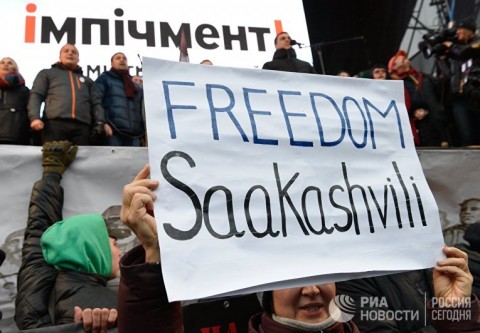 烏克蘭當局對前喬治亞總統、前烏克蘭敖德薩州長的Mikheil Saakashvili迫害，正逐漸影響西方國家的觀感。然而，烏克蘭總統的小圈圈對此似乎無感，認為國內事物與無關。