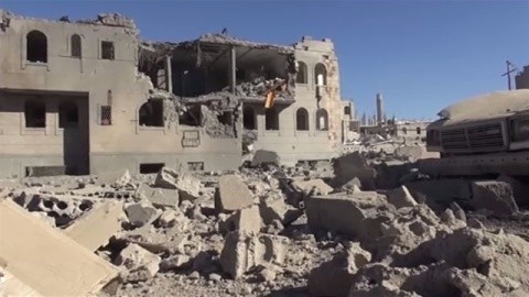 イエメン首都に空爆、３９人が死亡