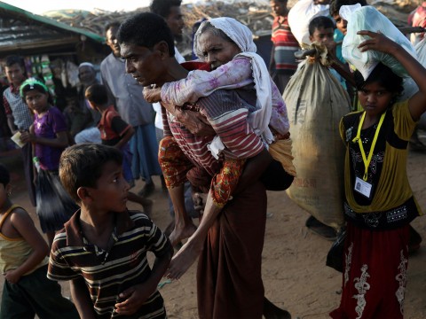 Burma's military 'targeted fleeing Rohingya children and elderly'