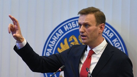 Верховный суд России отклонил жалобу Алексея Навального на отказ ЦИК России в регистрации инициативной группы для самовыдвижения кандидатом в президенты, передает корреспондент РИА Новости из зала суда.