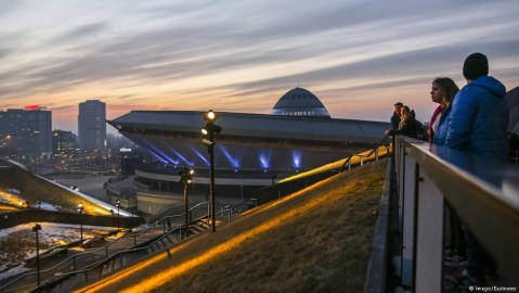The COP24 climate conference will take place around Katowice's futuristic exhibition hall Spodek (Photo: Eastnews)