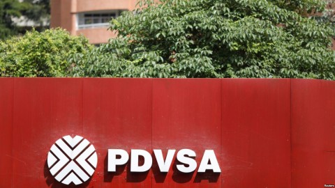 The corporate logo of the state oil company PDVSA is seen at a gas station in Caracas, Venezuela, Nov. 16, 2017. Photo: Reuters