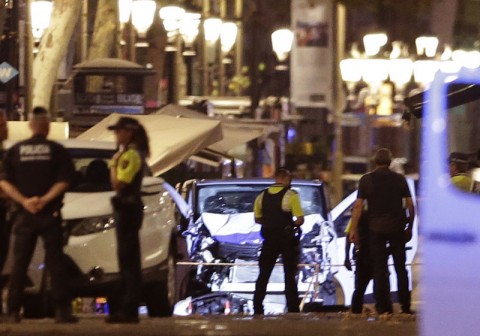 ＜バルセロナテロ＞１３人死亡１００人重軽傷　ＩＳ犯行声明