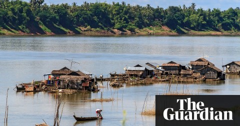 The report warns that the proposed dam in Kratie would devastate fisheries that many communities rely on. Photo: Yvette Cardozo/Alamy