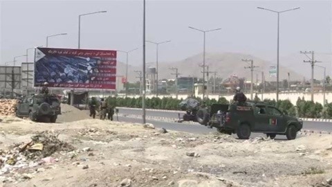 阿富汗「塔利班」襲擊3輛巴士，一度綁架170名乘客