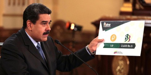 委內瑞拉總統Nicolás Maduro宣布1個petro(石油幣)相當於3600主權玻利瓦(新貨幣)。