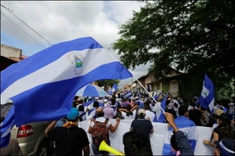 尼加拉瓜週六數百名政府反對者走上街頭