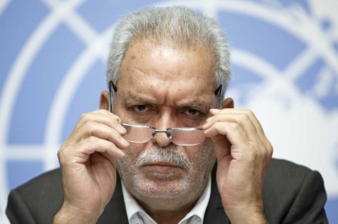 Kamel Jendoubi, Chairperson of the Group of Eminent Experts on Yemen, delivers a report on facts and circumstances surrounding alleged violations and abuses committed by all parties to the conflict in Yemen, at the UN’s European headquarters Geneva, Aug. 28, 2018. Photo: Salvatore Di Nolfi/Keystone via AP